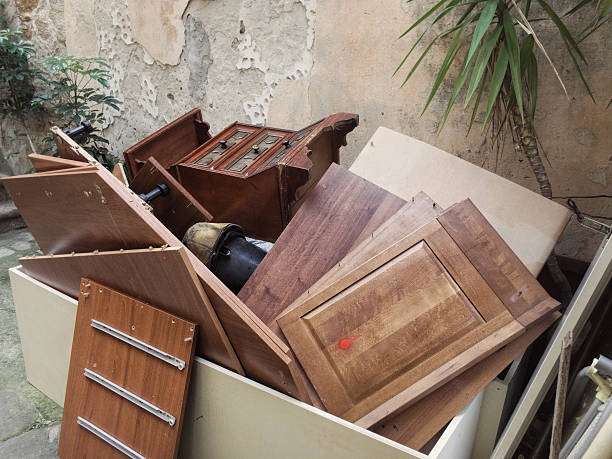 Best Mattress Removal Service  in Charter Oak, CA
